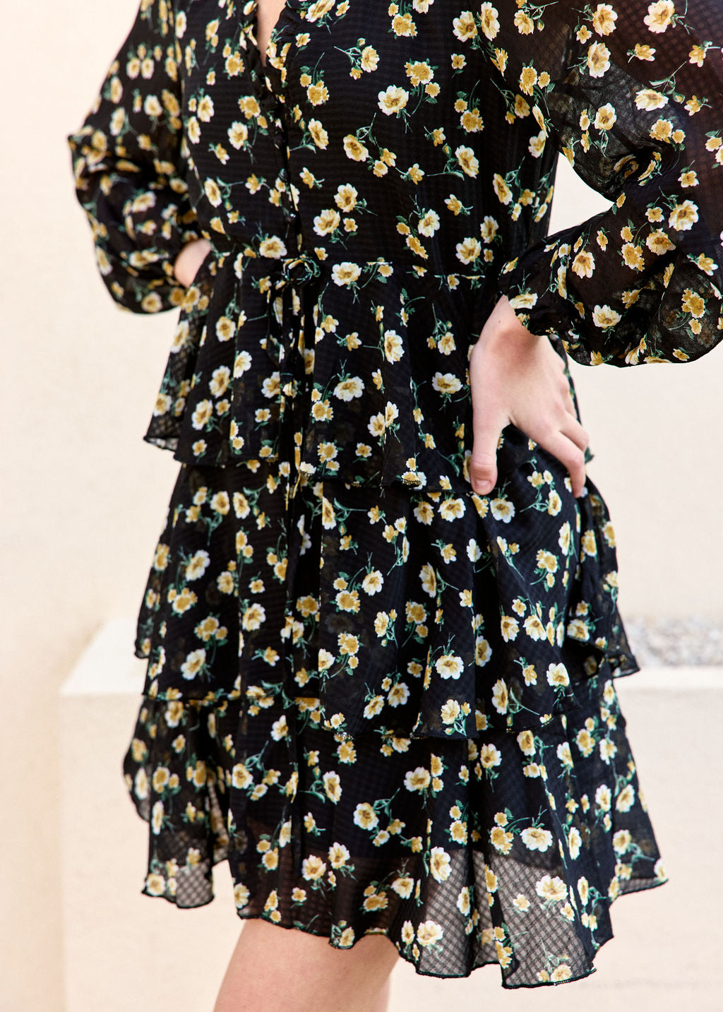 ROBE COURTE ROSETTE