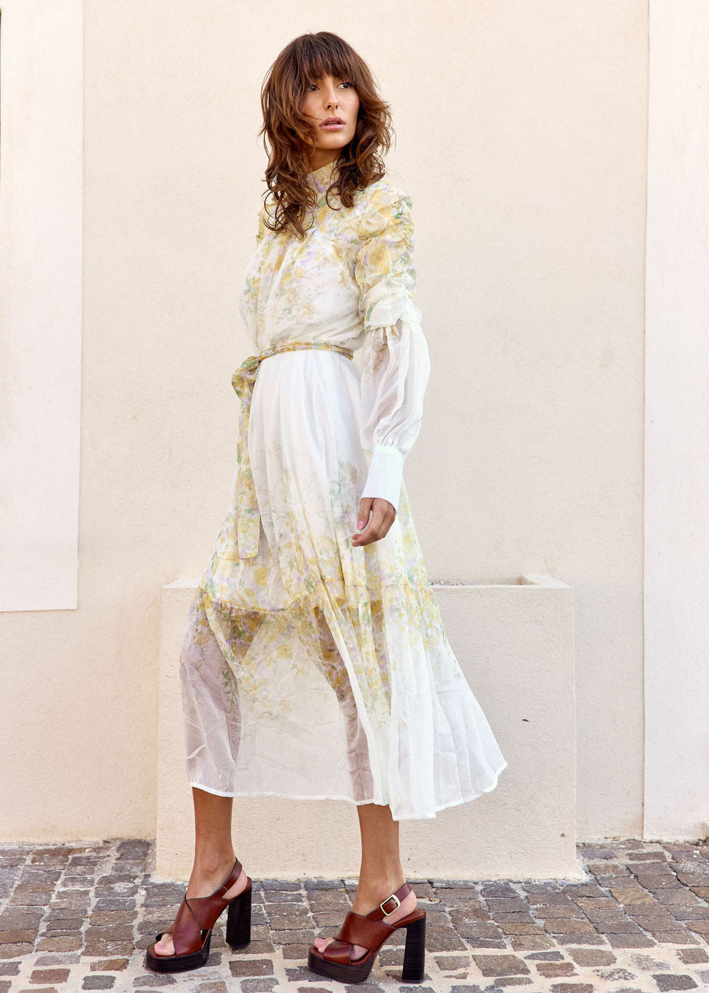 ROBE JAUNE ROMANCE