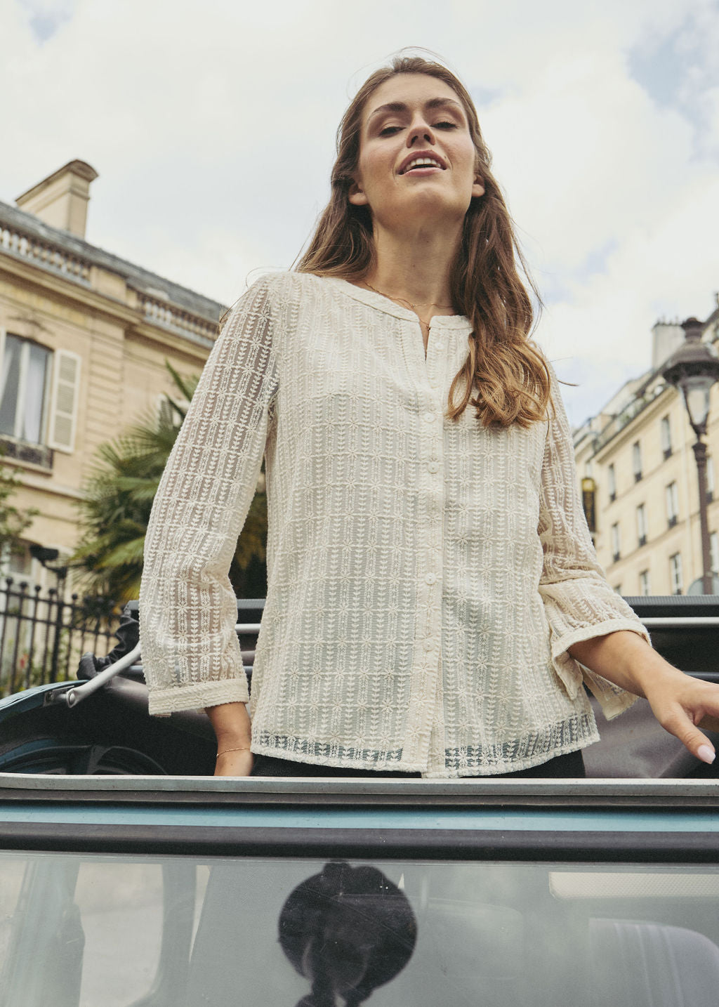 CHEMISE BRODÉE BEIGE CYNDIE