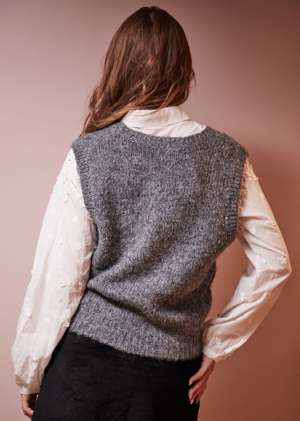 PULL SANS MANCHES GRIS MARLONE