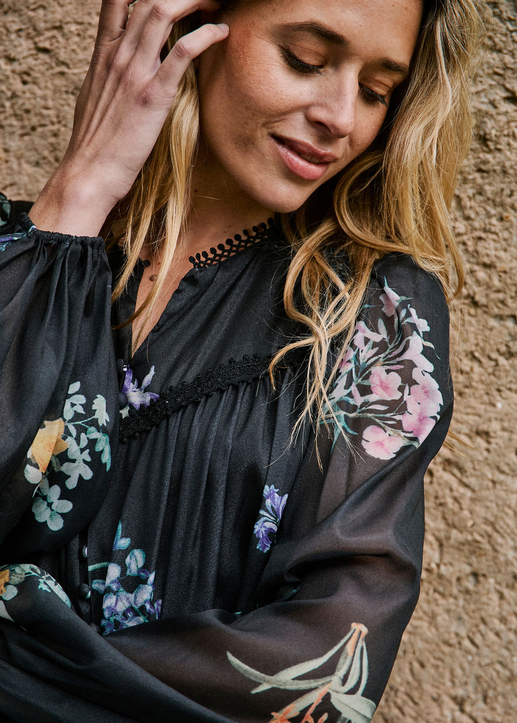 ROBE NOIR REPONCE