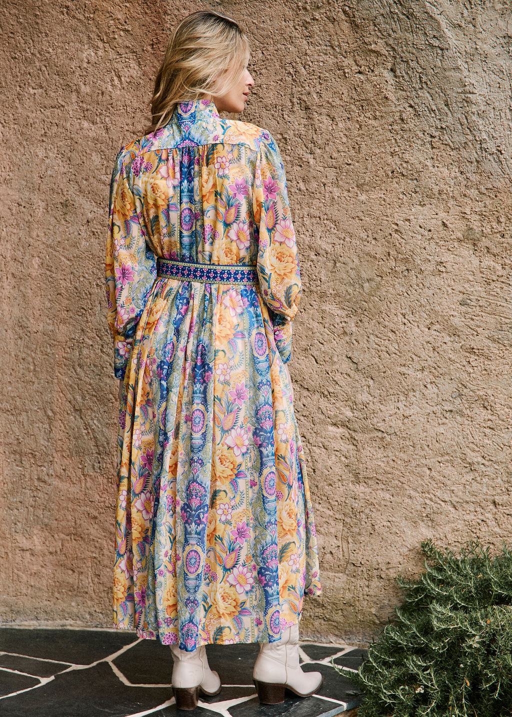 ROBE ORANGE ROSE