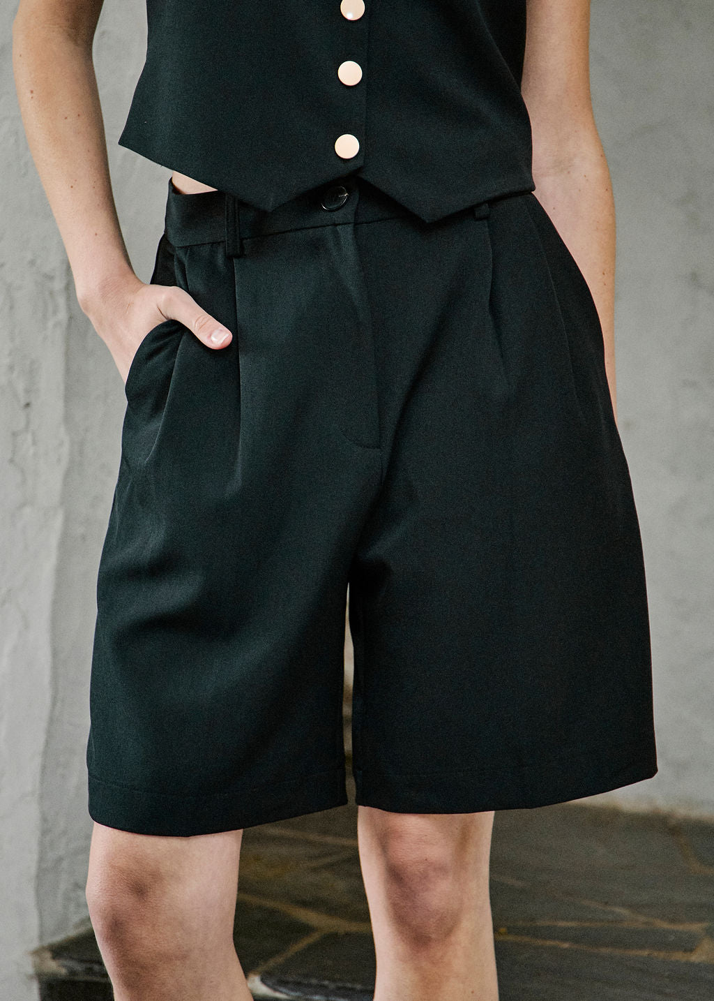 SHORT NOIR IVANE