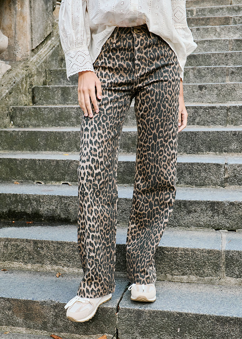 JEAN LEOPARD PINTER