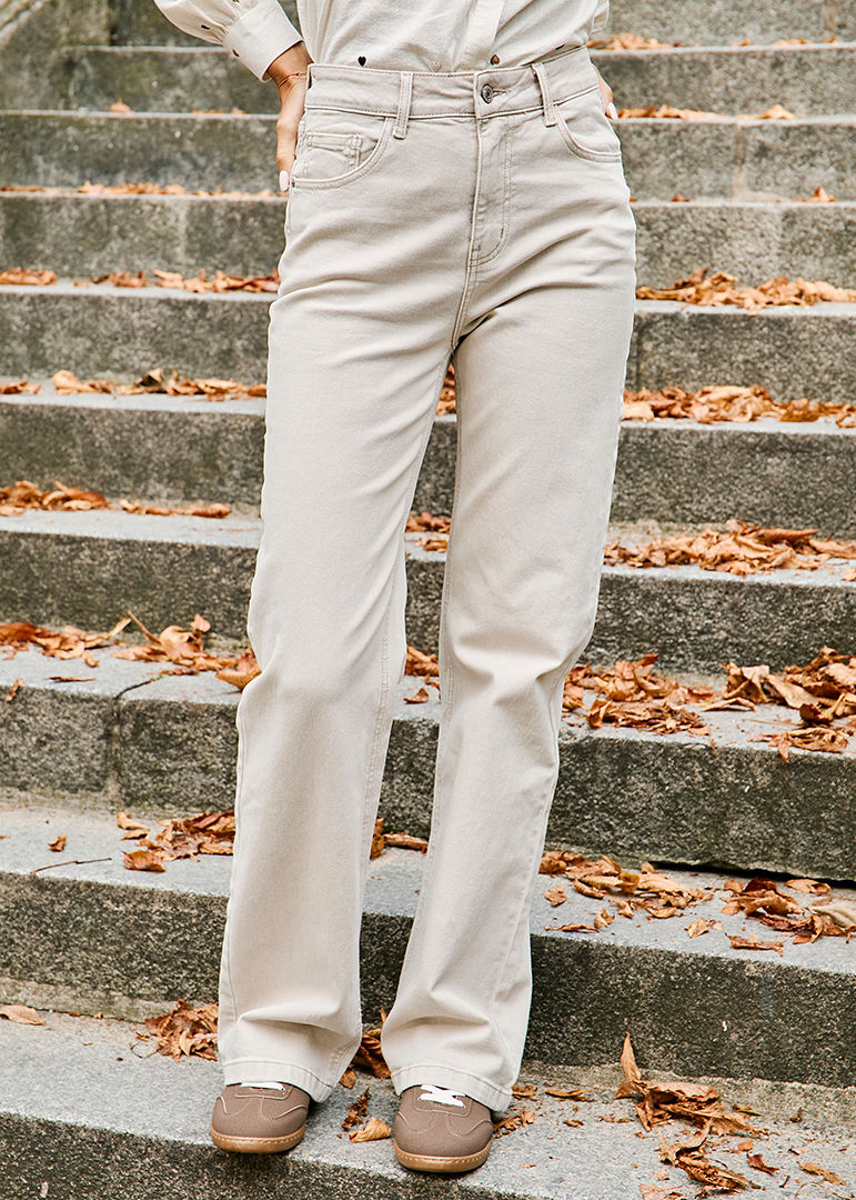 JEAN BEIGE PHILIPE
