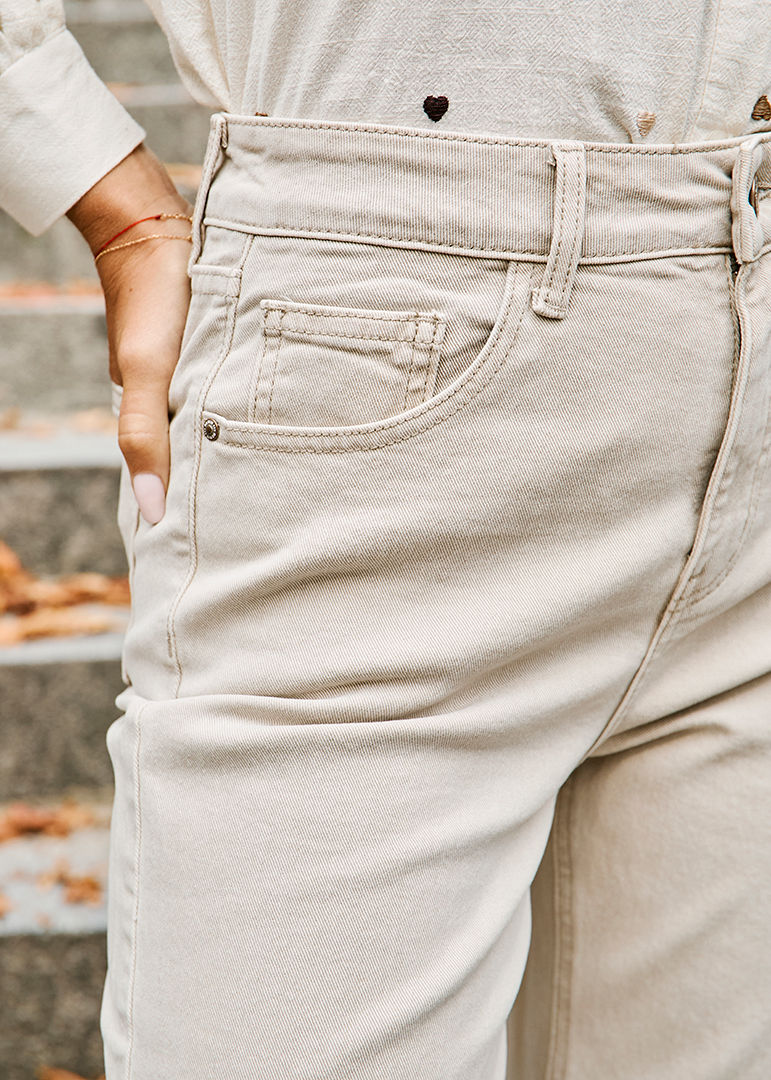 JEAN BEIGE PHILIPE