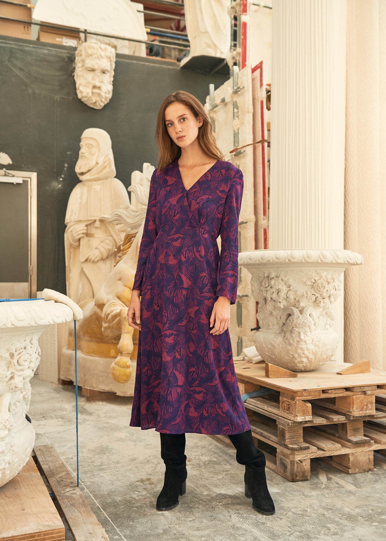 ROBE AUBERGINE RIBERIO | Karl Marc John